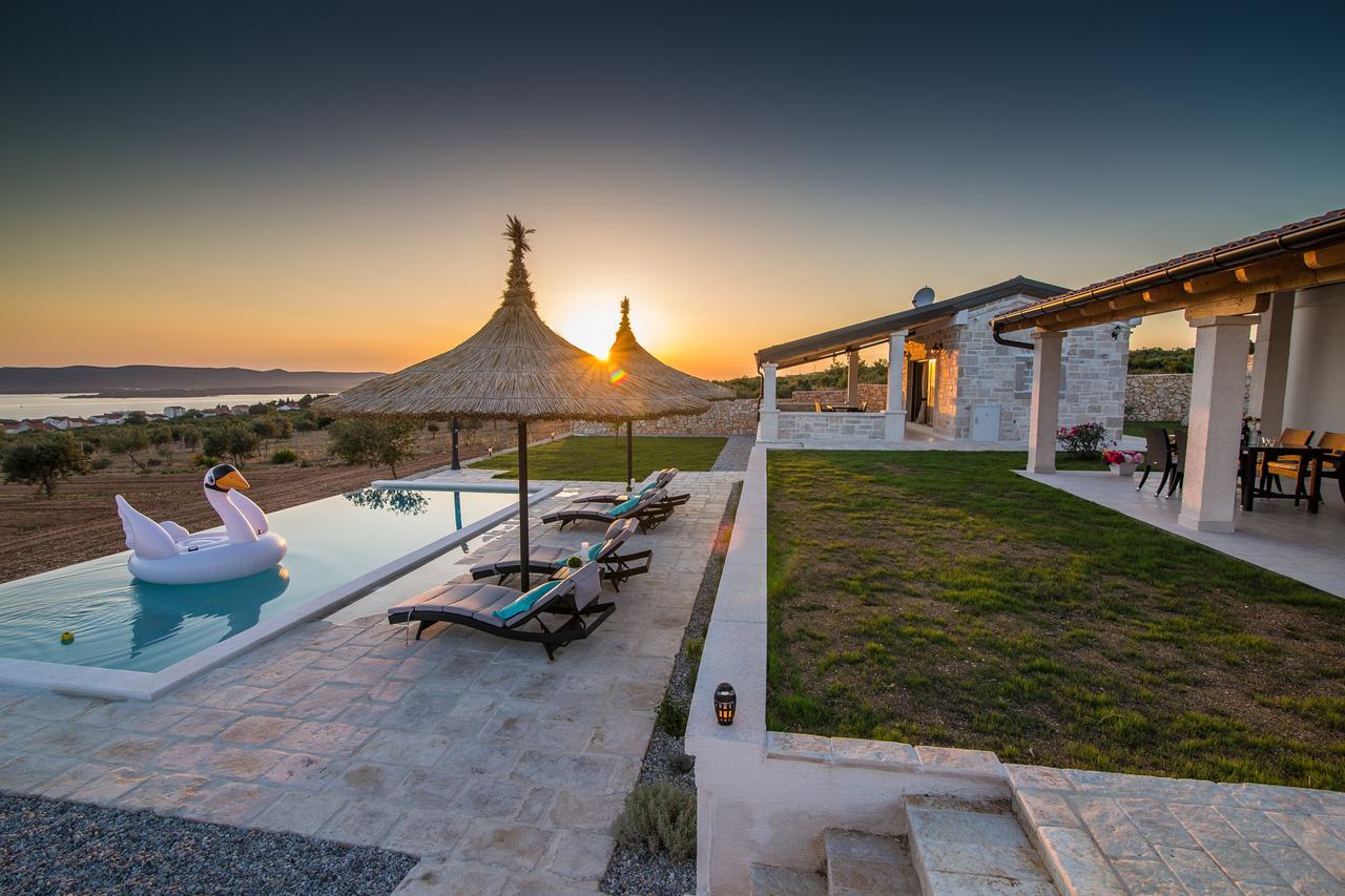 Estate Villa Duo Biograd Na Moru Exteriör bild