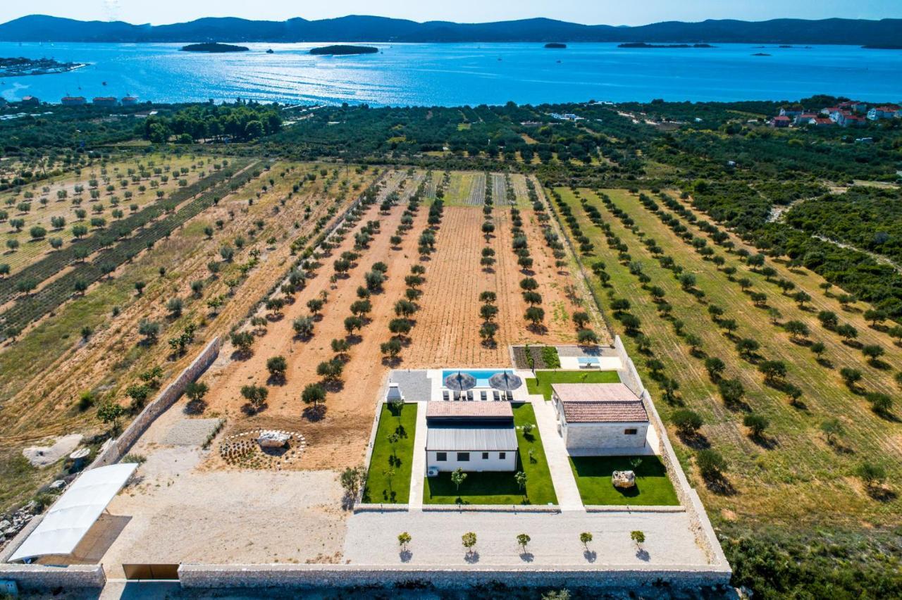 Estate Villa Duo Biograd Na Moru Exteriör bild